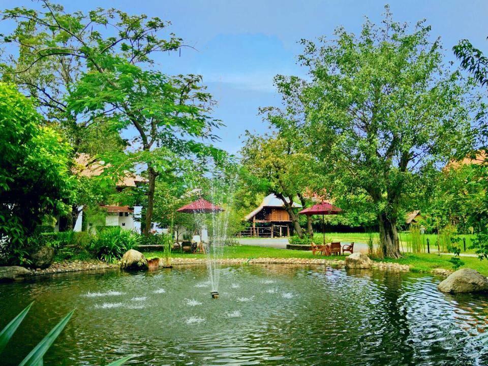 Chompor Lanna Hotel Chiang Mai Esterno foto